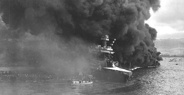 Иллюстрация к книге — Ракетоносцы. Адское пламя [i_036.jpg]