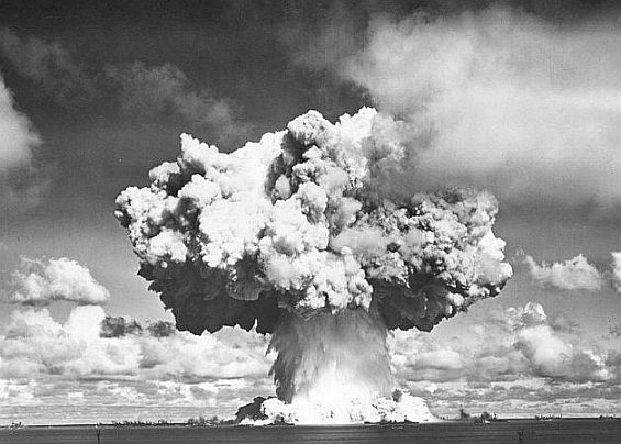 Иллюстрация к книге — Ракетоносцы. Адское пламя [i_071.jpg]