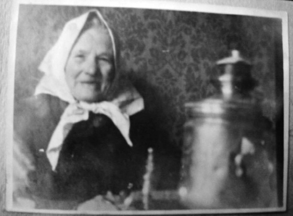 Иллюстрация к книге — Я был там: история мальчика, пережившего блокаду. Воспоминания простого человека о непростом времени [i_009.jpg]