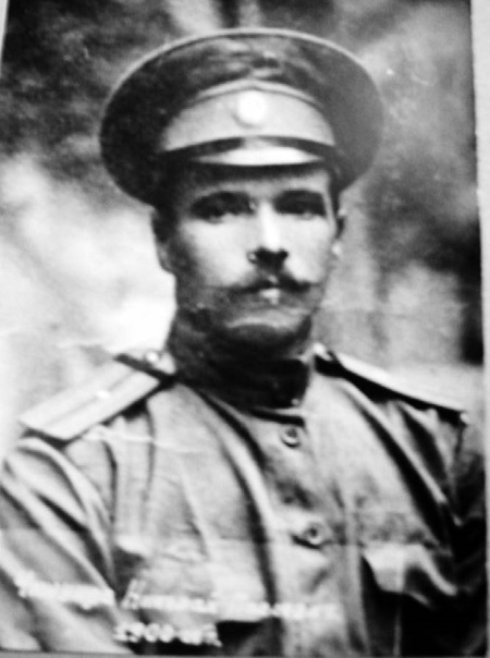 Иллюстрация к книге — Я был там: история мальчика, пережившего блокаду. Воспоминания простого человека о непростом времени [i_010.jpg]