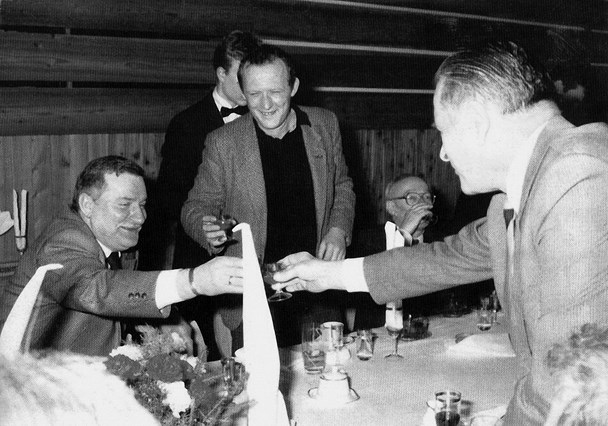 Иллюстрация к книге — Неудобное прошлое. Память о государственных преступлениях в России и других странах [i_036.jpg]