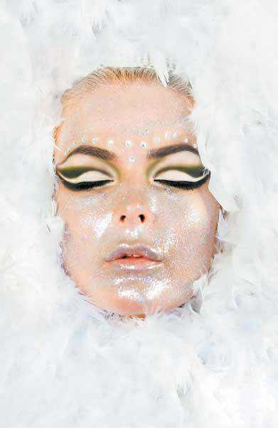 Иллюстрация к книге — Белая Волшебница [i_016.jpg]