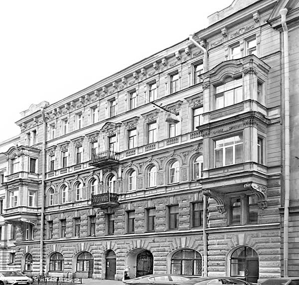 Иллюстрация к книге — Зазеркалье Петербурга. Путешествие в историю [i_009.jpg]