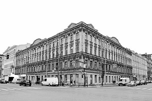 Иллюстрация к книге — Зазеркалье Петербурга. Путешествие в историю [i_079.jpg]