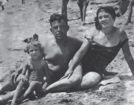 Иллюстрация к книге — Мой ГУЛАГ. Личная история. Книжная серия видеопроекта Музея истории ГУЛАГа [i_017.jpg]