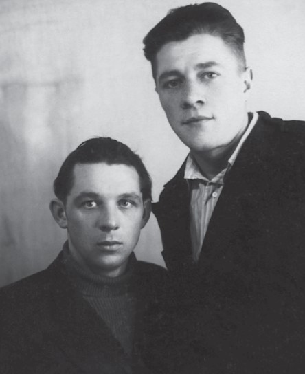 Иллюстрация к книге — Мой ГУЛАГ. Личная история. Книжная серия видеопроекта Музея истории ГУЛАГа [i_035.jpg]