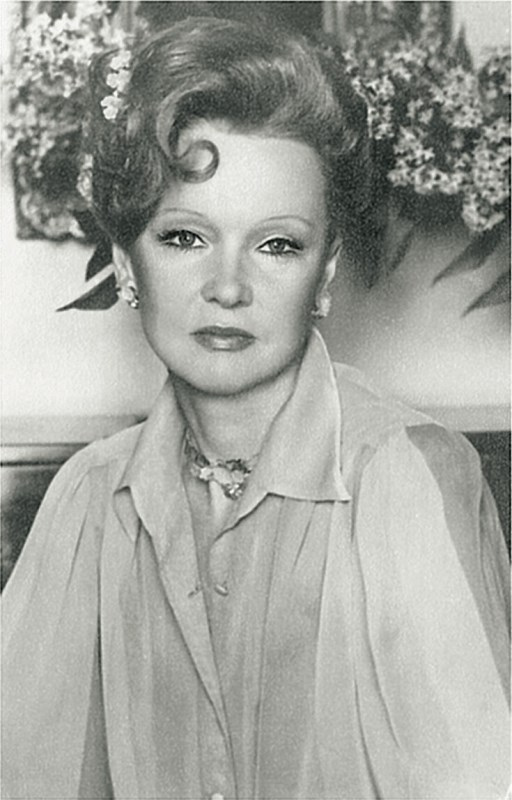 Иллюстрация к книге — Людмила Гурченко. Золотые годы [image3.jpg]