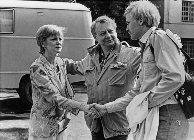 Иллюстрация к книге — Людмила Гурченко. Золотые годы [image35.jpg]