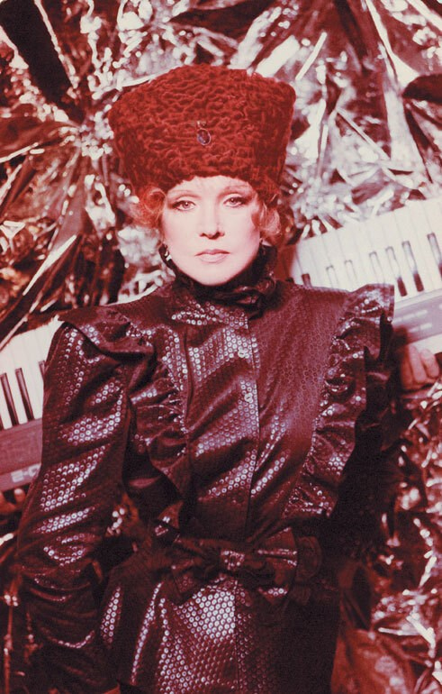 Иллюстрация к книге — Людмила Гурченко. Золотые годы [image6.jpg]