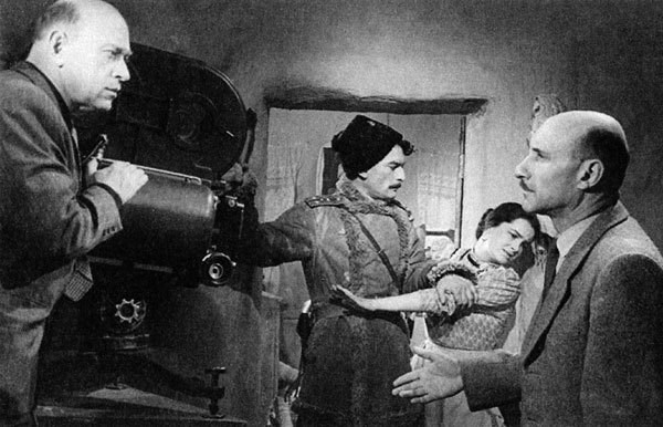 Иллюстрация к книге — Долгое эхо любви [image10.jpg]