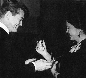 Иллюстрация к книге — Долгое эхо любви [image32.jpg]