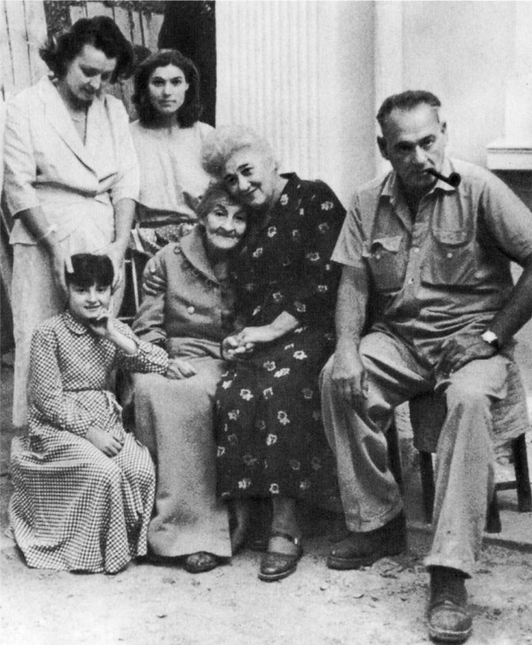 Иллюстрация к книге — Я – выкидыш Станиславского [image7.jpg]