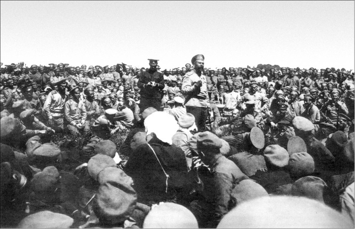 Иллюстрация к книге — Закулисье Февраля. Масоны, заговорщики, революционеры [i_022.jpg]