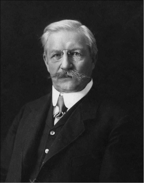 Иллюстрация к книге — Закулисье Февраля. Масоны, заговорщики, революционеры [i_025.jpg]