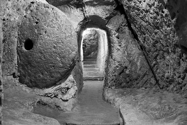 Иллюстрация к книге — Подземный мир. Нижние этажи цивилизации [i_041.jpg]