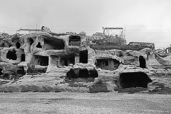 Иллюстрация к книге — Подземный мир. Нижние этажи цивилизации [i_044.jpg]