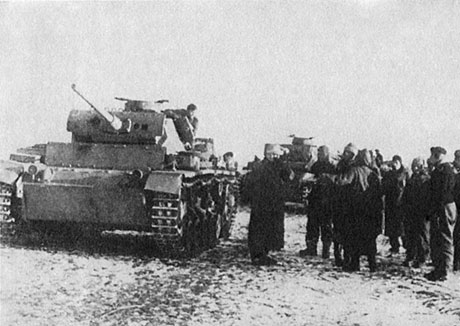 Иллюстрация к книге — Танки между Доном и Северским Донцом. Воспоминания командира танковой роты о зимних сражениях под Сталинградом. 1942–1943 [i_077.jpg]