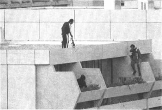 Иллюстрация к книге — Мюнхен — 1972. Кровавая Олимпиада [i_004.jpg]