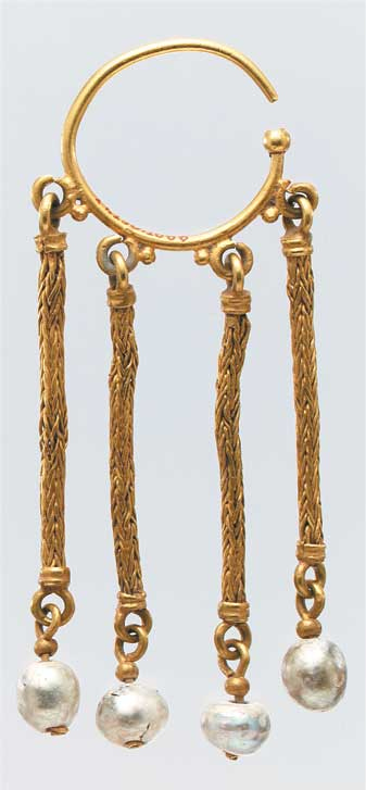 Иллюстрация к книге — Византийская кунсткамера. Неортодоксальные факты из жизни самой православной империи [i_050.jpg]