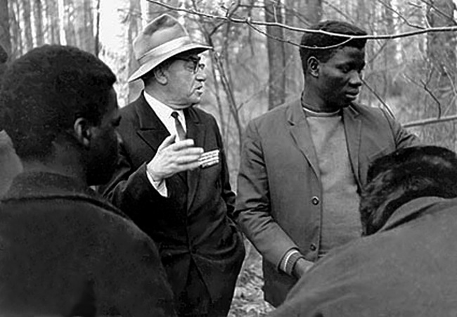 Иллюстрация к книге — Сопротивление на оккупированной советской территории (1941-1944 гг.) [i_037.jpg]