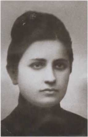 Иллюстрация к книге — Вожди СССР [i_013.jpg]