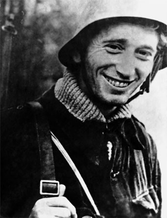 Иллюстрация к книге — Разведка. «Иван» наоборот: взаимодействие спецслужб Москвы и Лондона в 1942—1944 гг. [i_038.jpg]