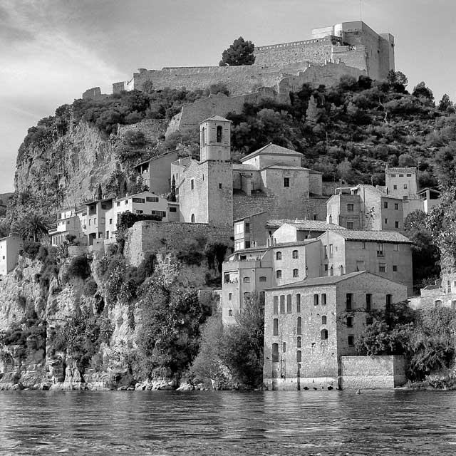 Иллюстрация к книге — Испания со вкусом солнца. Гаспачо для печального рыцаря [i_039.jpg]