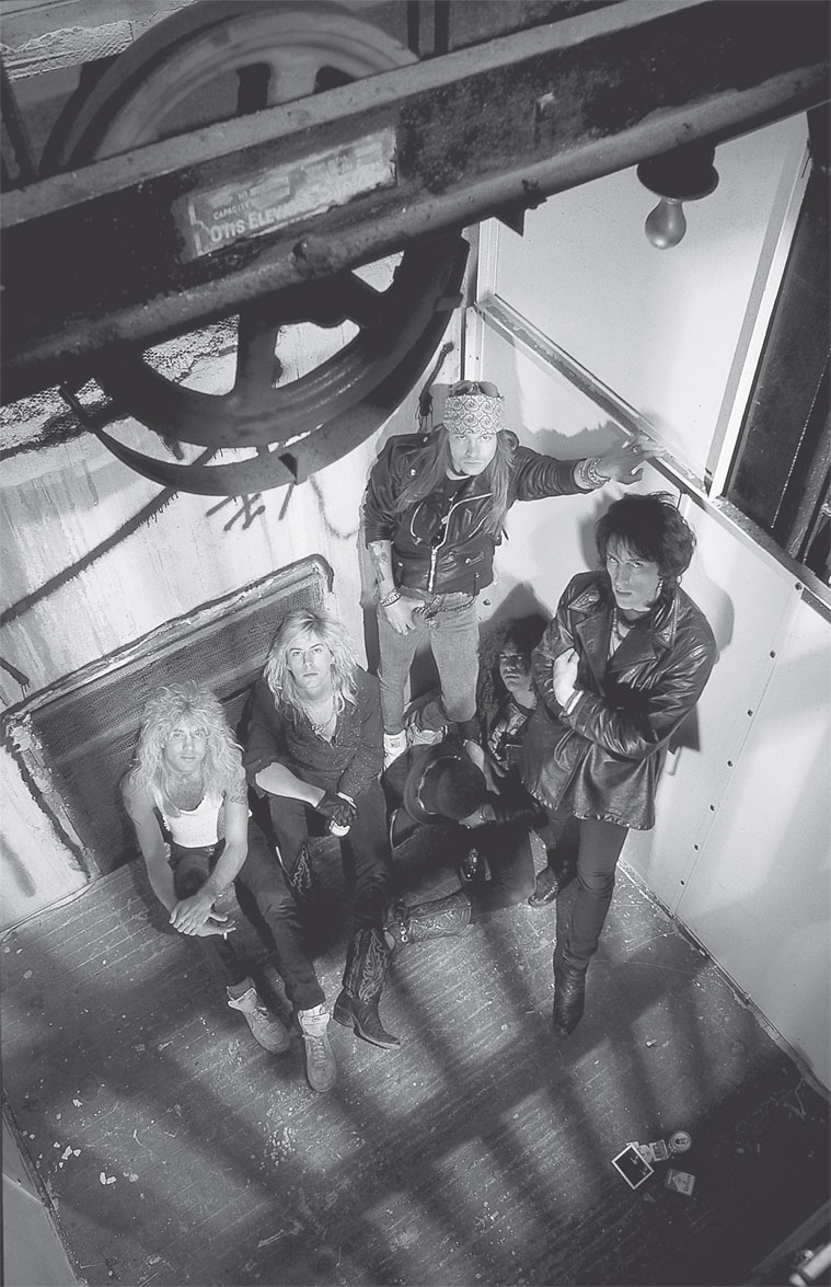 Иллюстрация к книге — Slash. Демоны рок-н-ролла в моей голове [i_025.jpg]