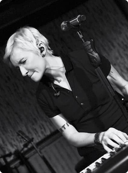 Иллюстрация к книге — Редкая птица [i_003.jpg]