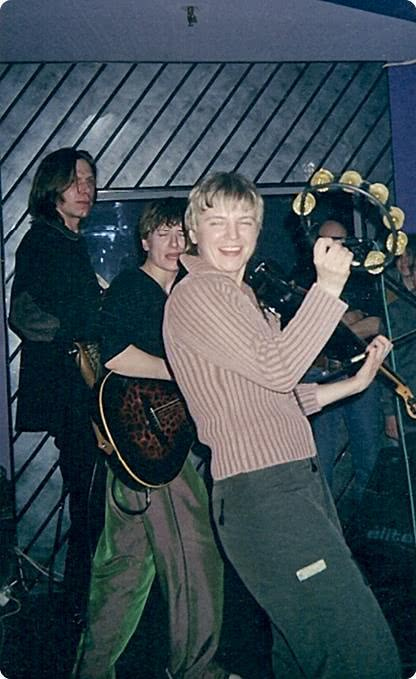 Иллюстрация к книге — Редкая птица [i_030.jpg]