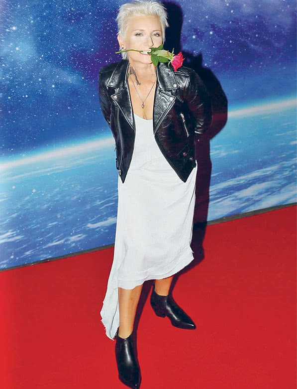 Иллюстрация к книге — Редкая птица [i_047.jpg]