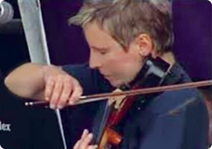 Иллюстрация к книге — Редкая птица [i_062.jpg]