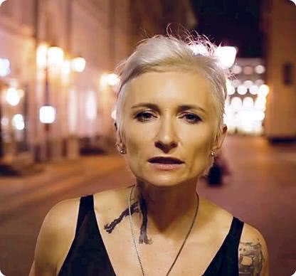 Иллюстрация к книге — Редкая птица [i_161.jpg]