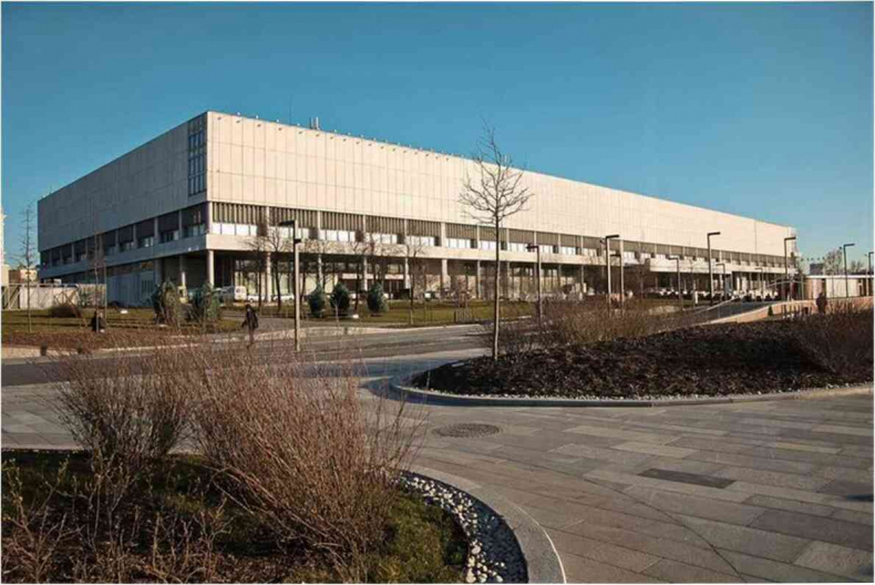 Иллюстрация к книге — Москва ельцинская. Хроники президентского правления [i_266.jpg]