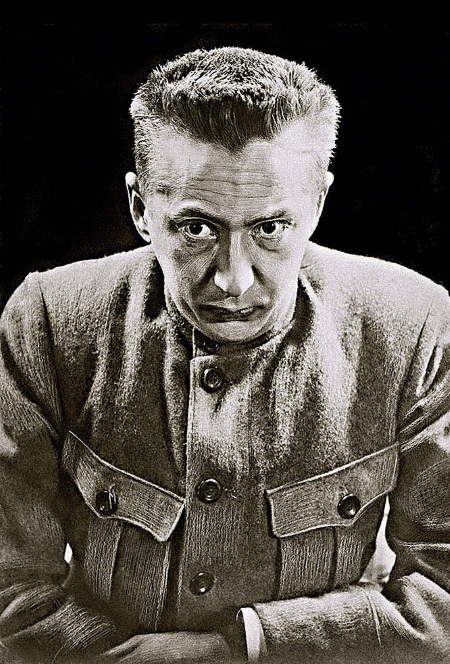 Иллюстрация к книге — Ленин в поезде [i_031.jpg]