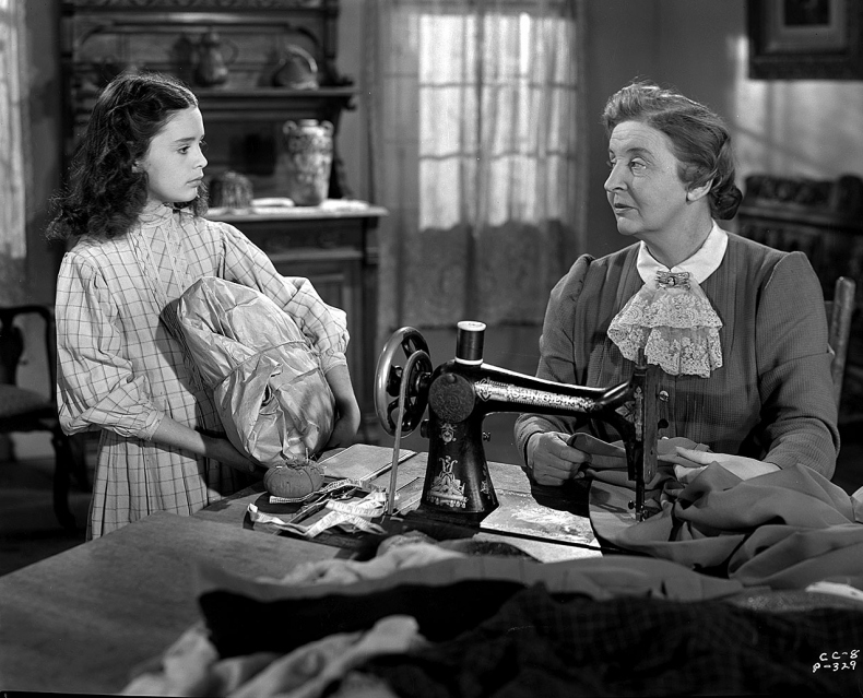 Иллюстрация к книге — Огни рампы. Мир «Огней рампы» [i_034.jpg]