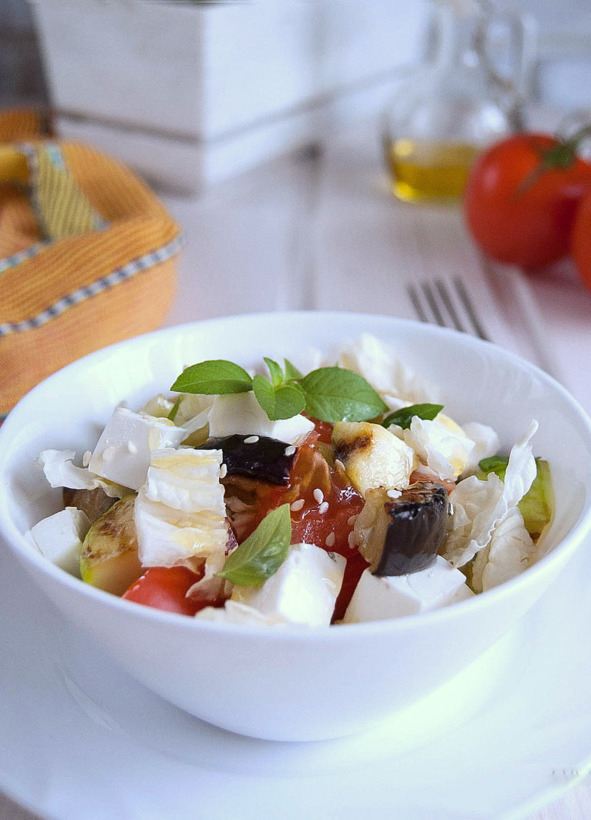 Иллюстрация к книге — Осень рисует на кухне уют [i_004.jpg]