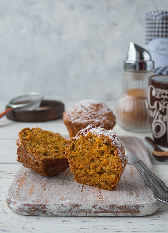 Иллюстрация к книге — Осень рисует на кухне уют [i_037.jpg]