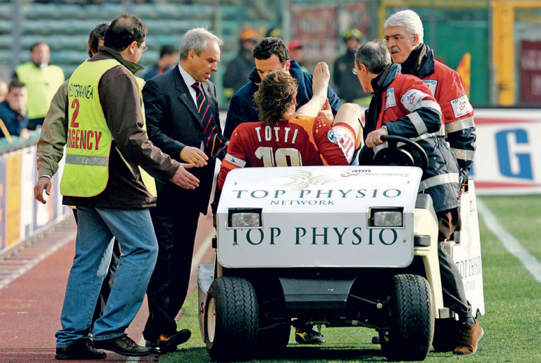 Иллюстрация к книге — Тотти. Император Рима [i_023.jpg]