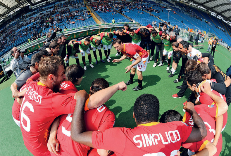 Иллюстрация к книге — Тотти. Император Рима [i_054.jpg]