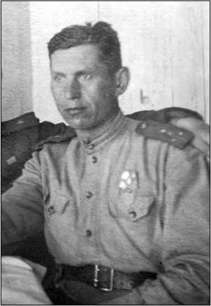 Иллюстрация к книге — Октябрь 1941. Варшавское шоссе [i_010.jpg]