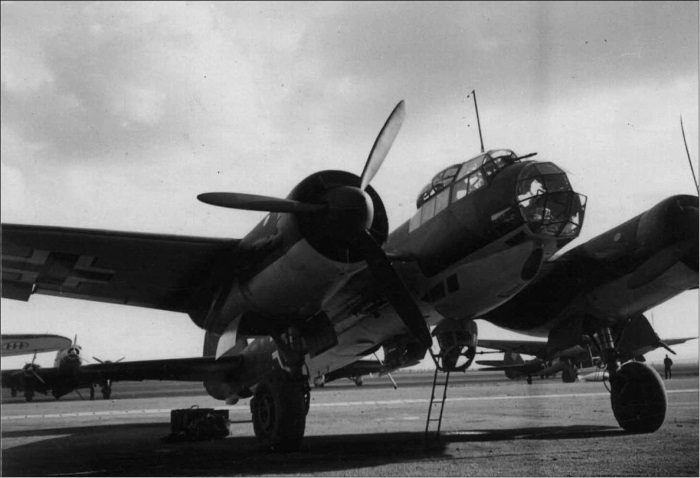 Иллюстрация к книге — Парадоксы 1941 года. Соотношение сил и средств сторон в начале Великой Отечественной войны [i_057.jpg]