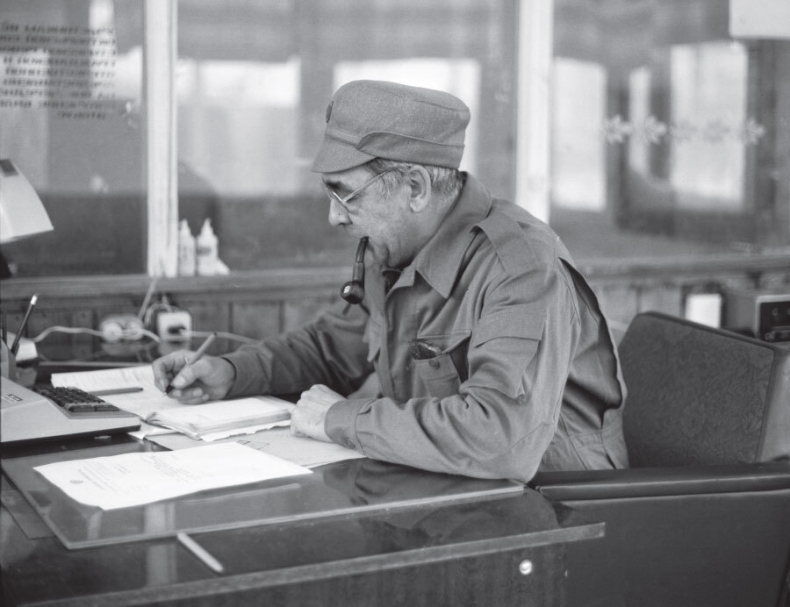 Иллюстрация к книге — Валерий Легасов: Высвечено Чернобылем [i_046.jpg]