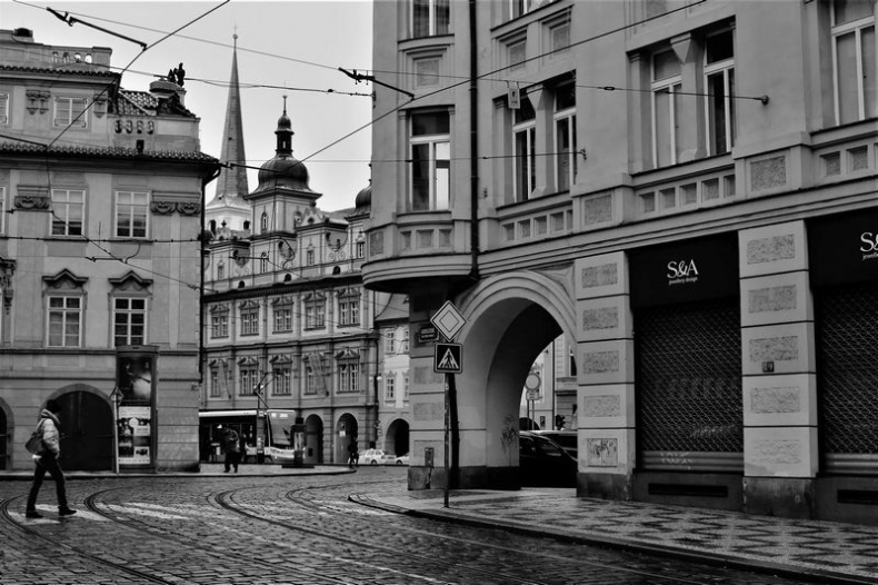 Иллюстрация к книге — Великолепная Прага. Город золотого волшебства [img_37.jpg]