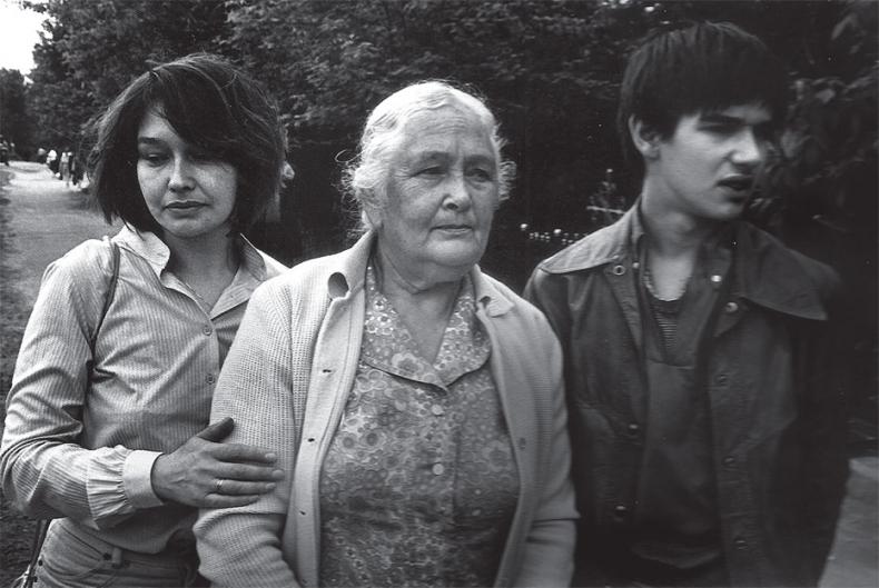 Иллюстрация к книге — Лытдыбр. Дневники, диалоги, проза [i_012.jpg]