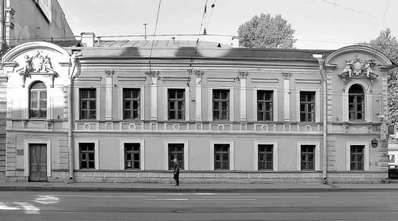 Иллюстрация к книге — История петербургских особняков. Дома и люди [i_239.jpg]