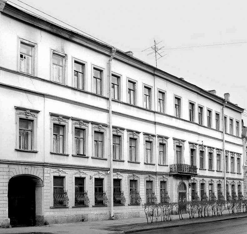 Иллюстрация к книге — История петербургских особняков. Дома и люди [i_287.jpg]