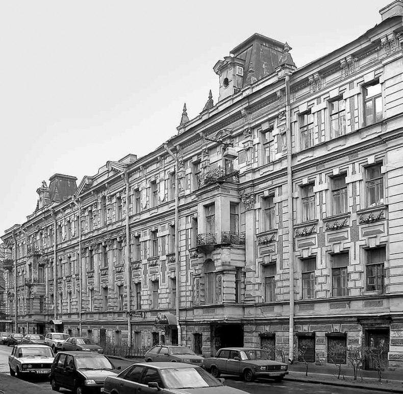 Иллюстрация к книге — История петербургских особняков. Дома и люди [i_296.jpg]