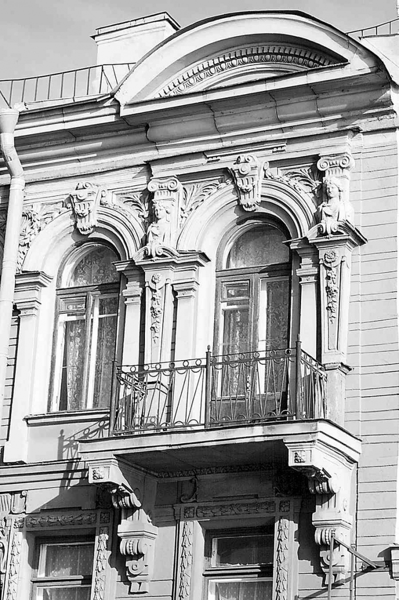 Иллюстрация к книге — История петербургских особняков. Дома и люди [i_436.jpg]