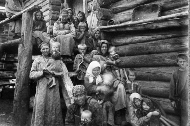 Иллюстрация к книге — Нам нужна великая Россия [i_013.jpg]